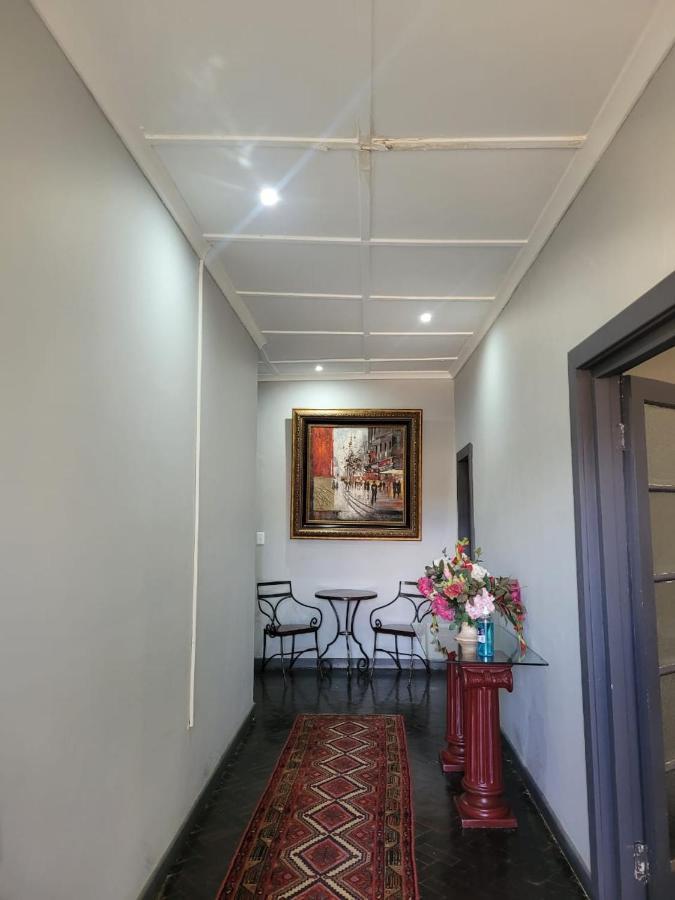 Palm Guesthouse Zeerust 외부 사진